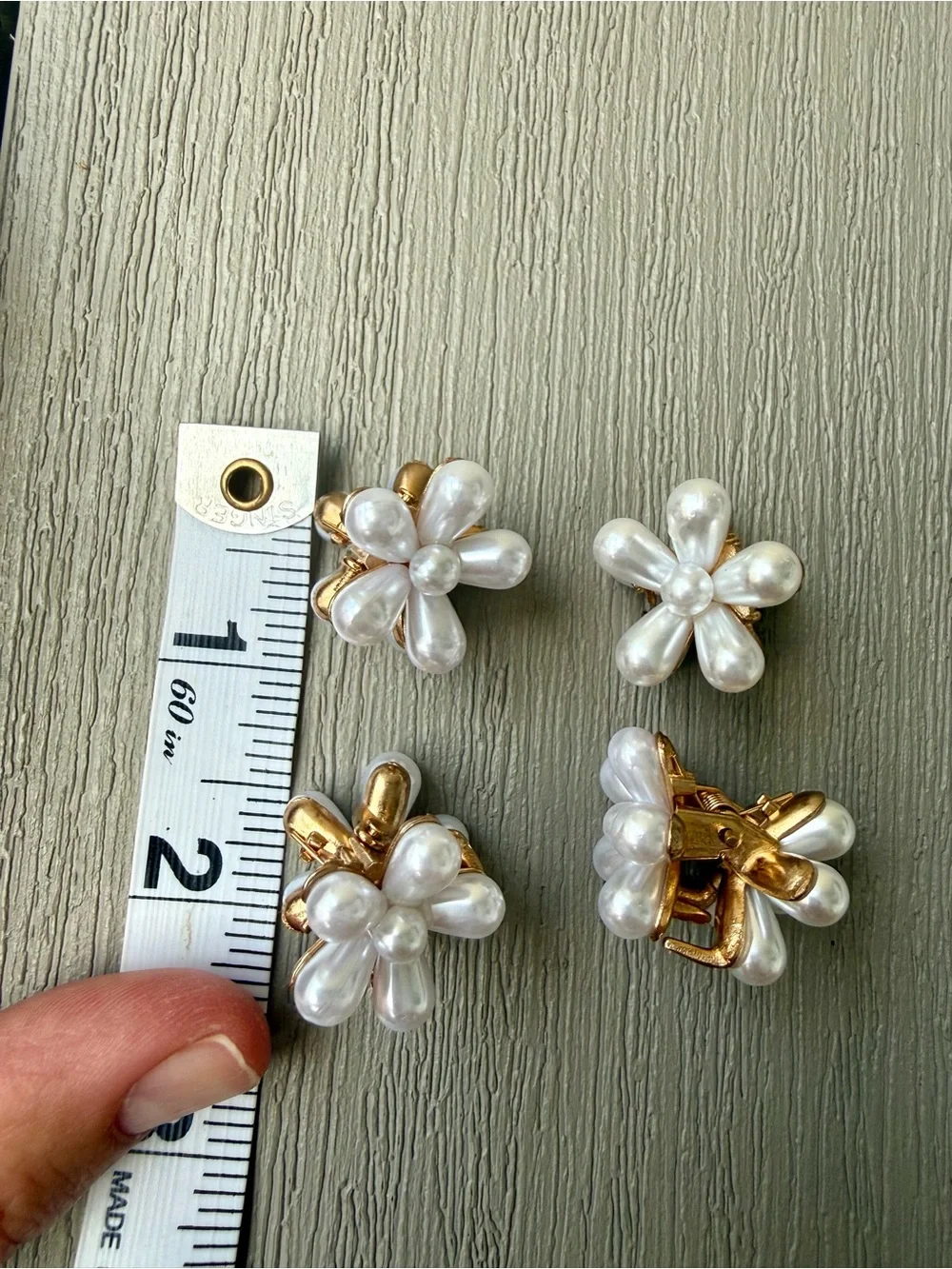 Set of 4 Faux Pearl Flower Mini Hair Claw Clips Gold Tone Bridal